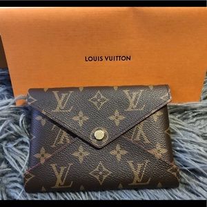 Authentic louis vuitton monogram medium kirigami